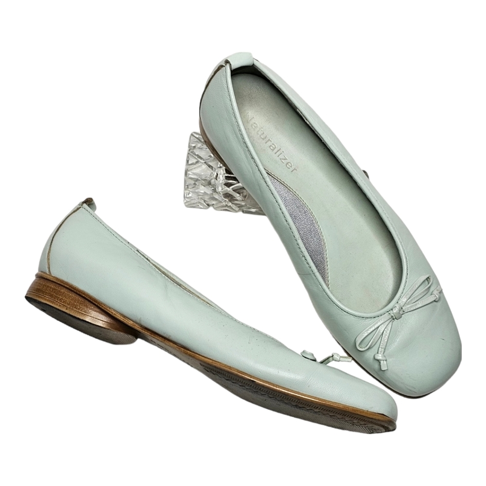 Naturalizer Kidskin Flats Women's 4M Girls